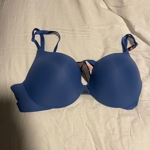 Victoria Secret very sexy bra